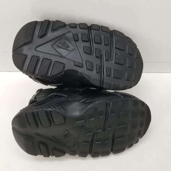 s-l400.jpg Nike Huarache Run Baby  Black Walking Athletic Shoes Sneakers 704950-016 Size 4C